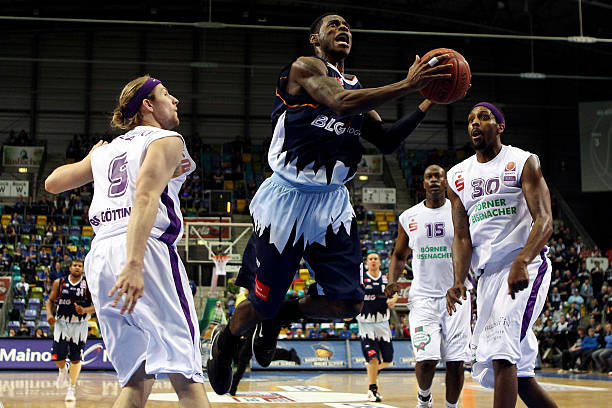 借他们强大 借他们强大