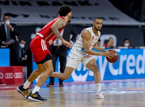 巴萨在应对 巴萨在应对